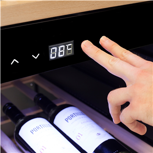 Gėrimų šaldytuvas Caso WineExclusive 24 Smart, 24 buteliai, aukštis 88 cm, juoda Prekė-00718