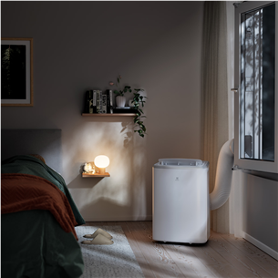 Electrolux, 2600 W, baltas - Oro kondicionierius Prekė - EXP26U339CW