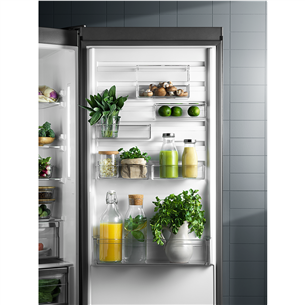 Electrolux 600 Series, No Frost, 269 л, высота 189 см - Интегрируемый холодильник