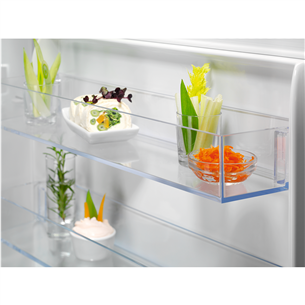 Electrolux 700 Series, No Frost, 256 л, высота 178 см - Интегрируемый холодильник