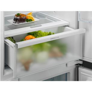 Electrolux 700 Series, No Frost, 256 л, высота 178 см - Интегрируемый холодильник